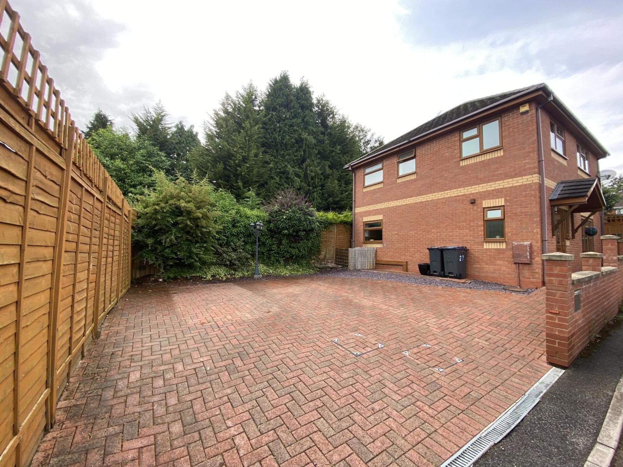 Cosy 3 Bedroom 2 Bathroom House With Parking Sheldon  Exteriér fotografie